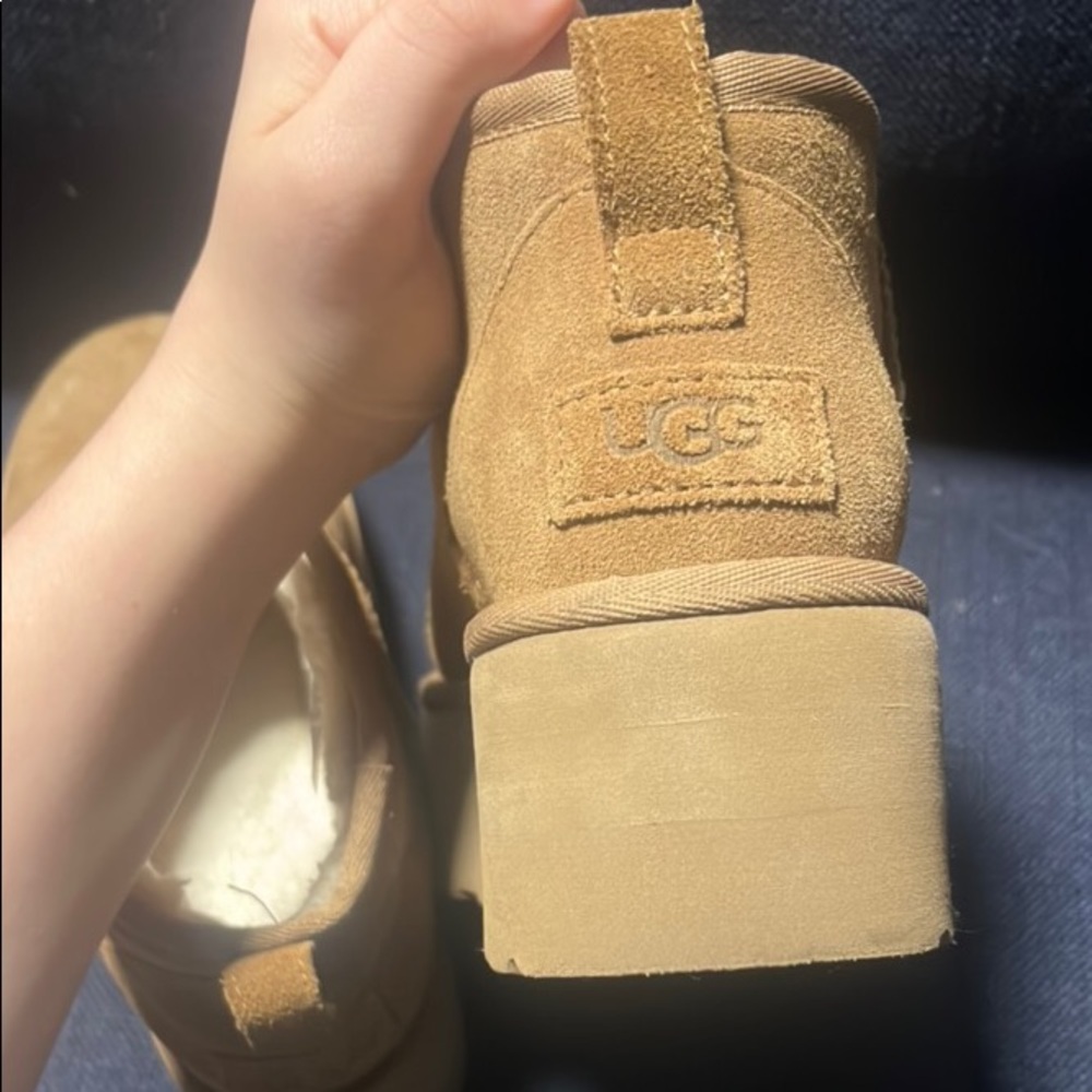 Platform UGGS - Picture 6 of 6